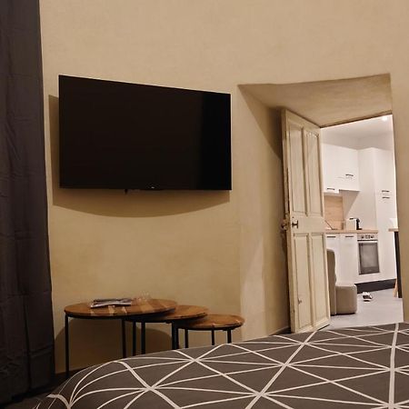 Appartement De La Tour Connaux Extérieur photo